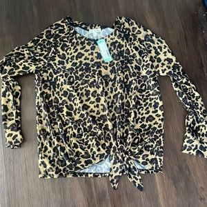 Nine Britton Long sleeve tie top. Sz L